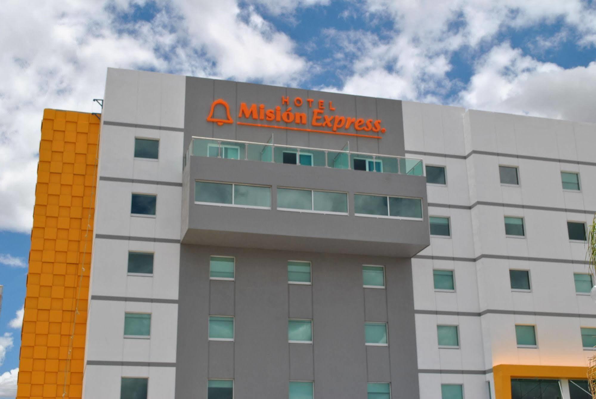 Hotel Mision Express Durango Esterno foto